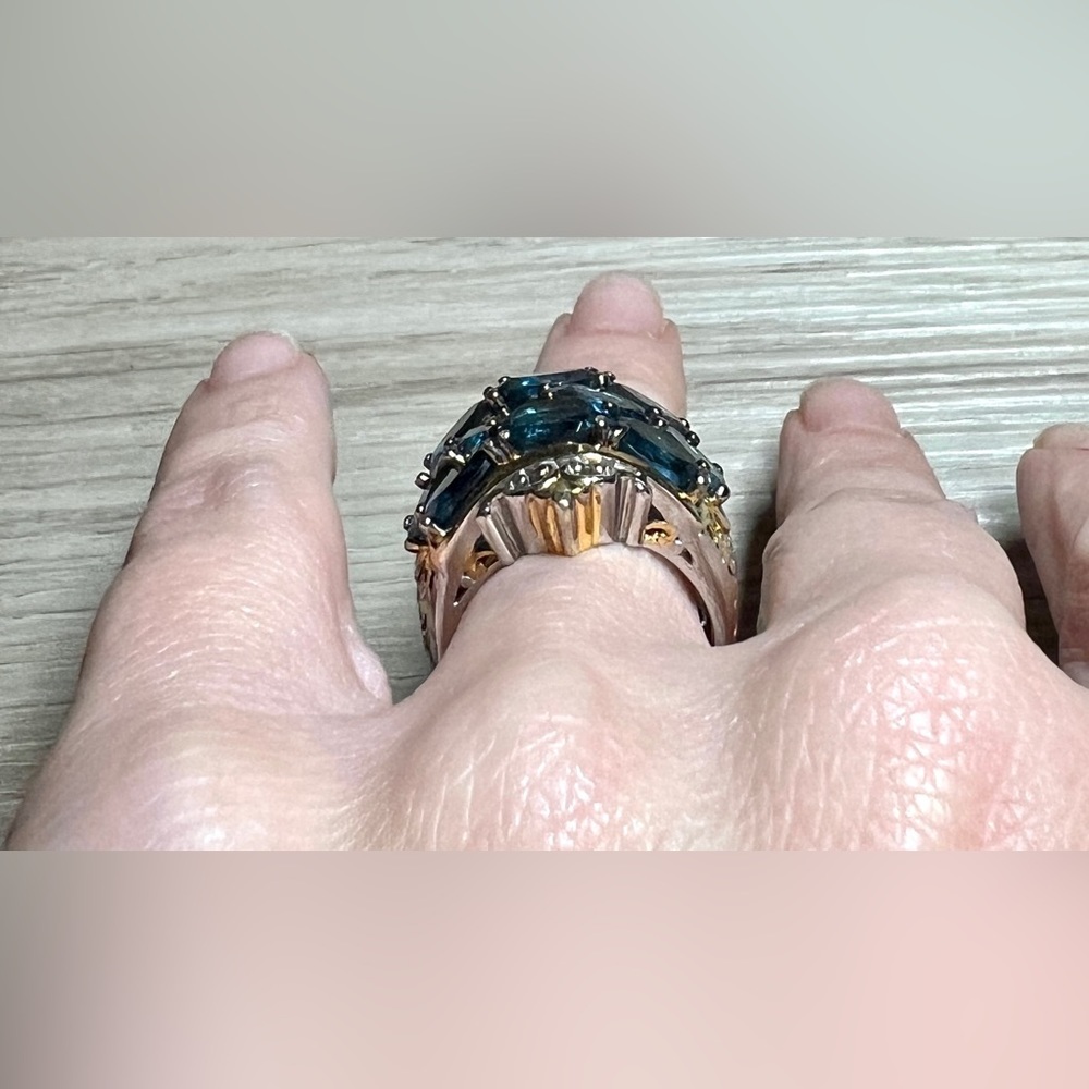 Gems En Vogue Three-Row London Blue Topaz Wide Band Cluster Ring, Size 5 - Picture 10 of 11